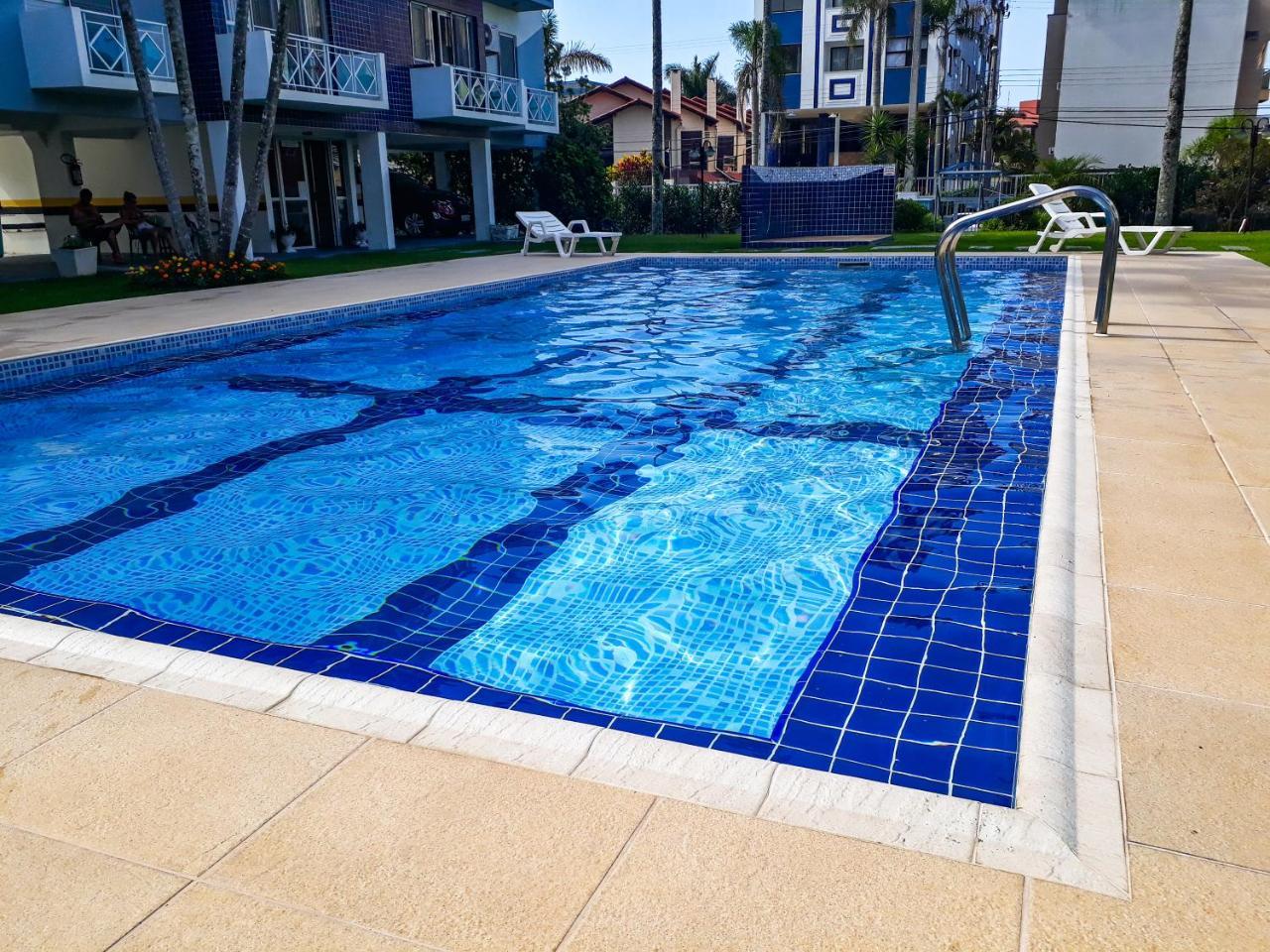 Apto A 70 Metros Da Praia, Piscina, 03 Ar Condicionados, Vaga De Garagem Florianópolis Eksteriør billede